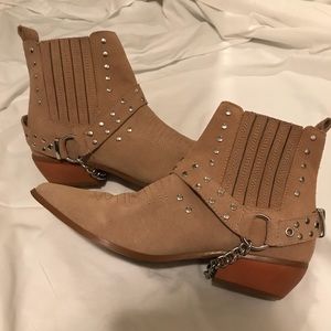Ankle Bootie